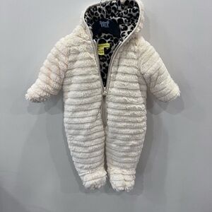 Catherine Malandrino Cream Kids fleece lined snow suit